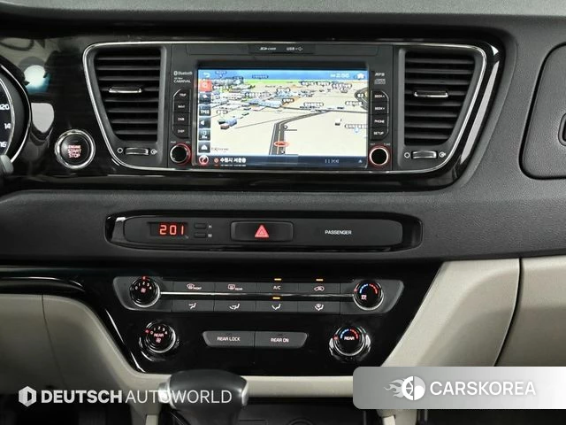 Kia The New Carnival 2019 Серебряный из Кореи, фото 4