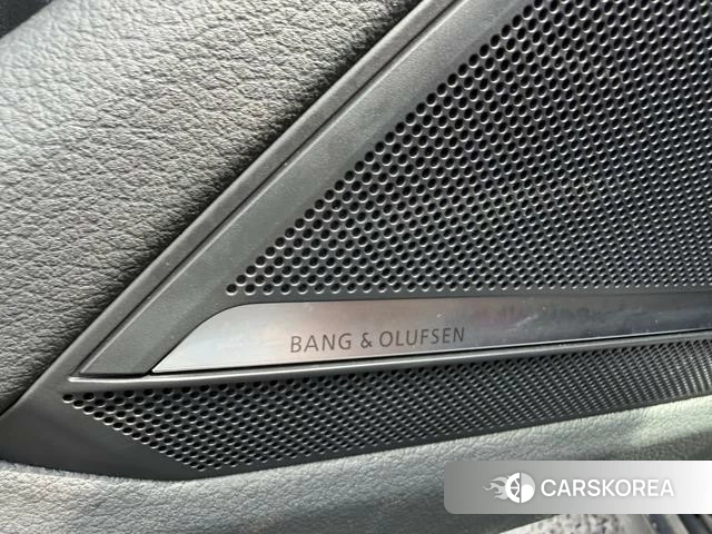 Audi S6 2022 Серебристо-серый из Китая, фото 4