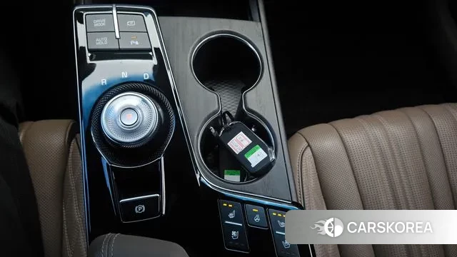 Kia K8 Hybrid 2023 Белый из Кореи, фото 4