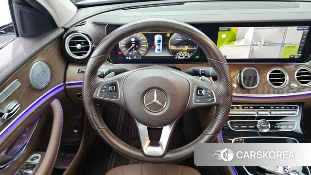 Mercedes-Benz E-Class W213 2018 Белый из Кореи, фото 4