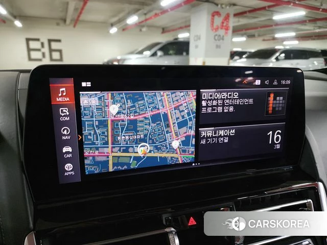 BMW 8 Series (G15) 2024 Черный из Кореи, фото 4