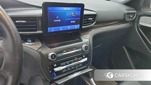 Ford Explorer 6th Generation 2020 Белый из Кореи, фото 4