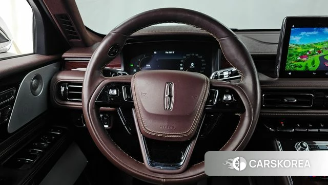Lincoln Aviator 2nd generation 2021 Белый из Кореи, фото 4