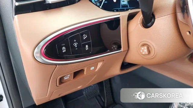 Genesis GV70 2021 Белый из Кореи, фото 4