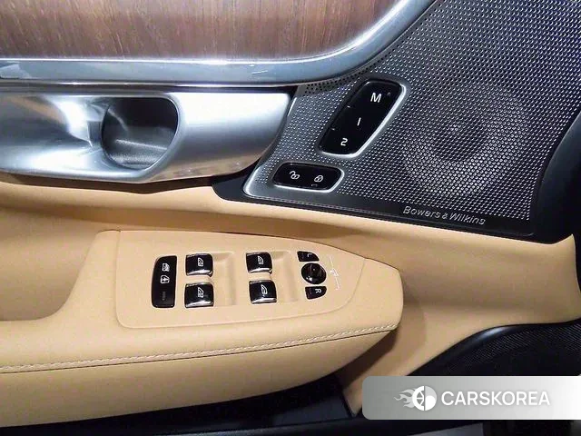 Volvo S90 2023 Черный из Кореи, фото 4