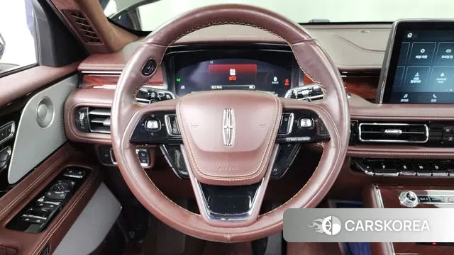 Lincoln Aviator 2nd generation 2021 Черный из Кореи, фото 4