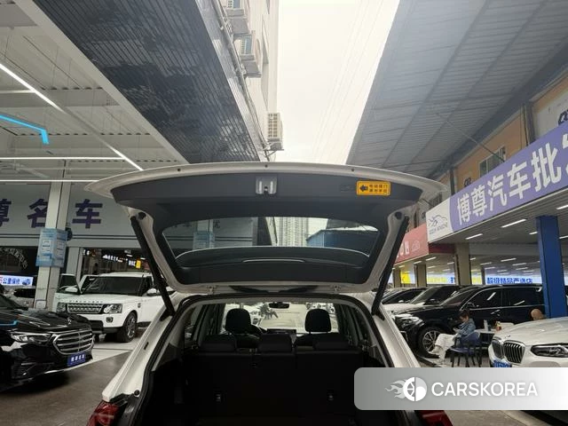 Volkswagen Tiguan L 2022 Белый из Китая, фото 4
