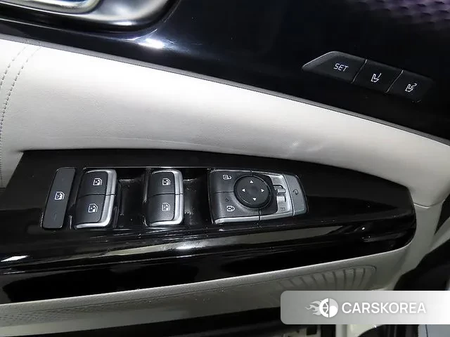 Kia Carnival 4th generation id 3650732 из Кореи 4