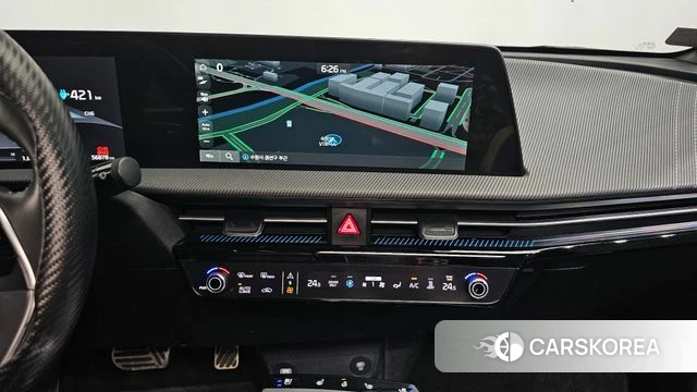 Kia EV6 2021 Серебристо-серый из Кореи, фото 3