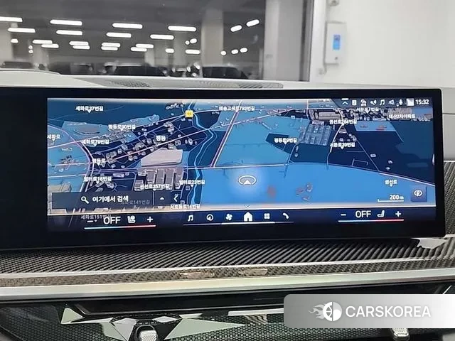 BMW X7 (G07) 2024 Черный из Кореи, фото 4