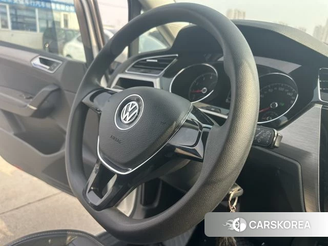 Volkswagen Touran L 2018 Белый из Китая, фото 4