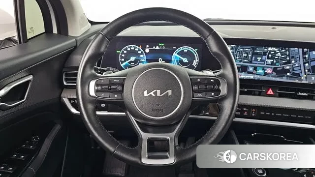Kia Sportage 5th Generation Hybrid 2023 Белый из Кореи, фото 4