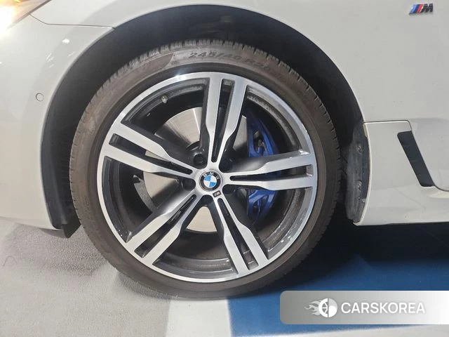 BMW 6 Series GT (G32) 2022 Белый из Кореи, фото 4