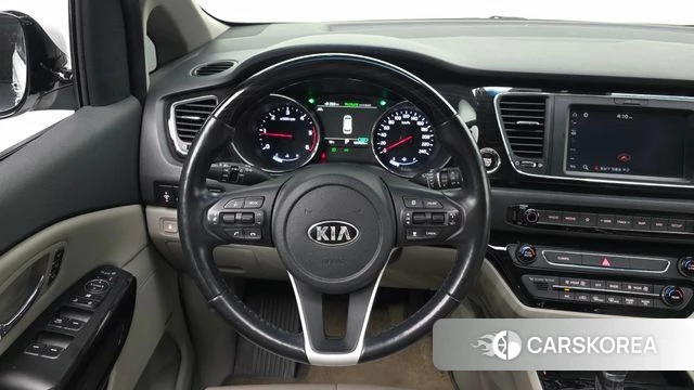 Kia The New Carnival 2018 Белый из Кореи, фото 4