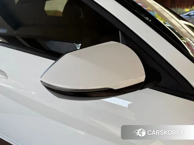 Hyundai The New Avante Hybrid (CN7) 2024 Белый из Кореи, фото 4