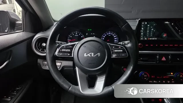 Kia The New K3 2nd generation 2022 Серебряный из Кореи, фото 4