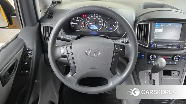 Hyundai The New Grand Starex 2019 Желтый из Кореи, фото 4