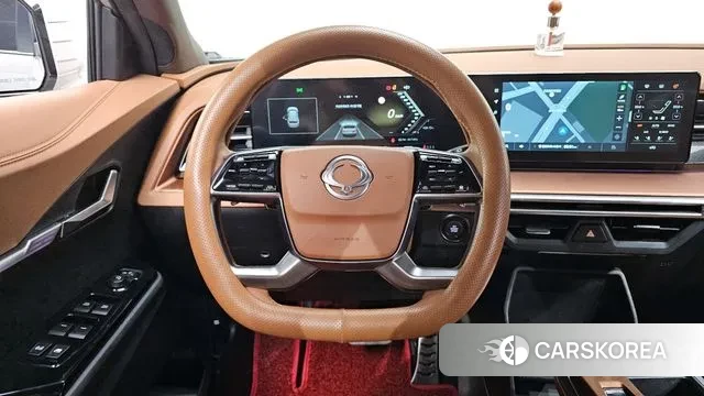 Ssangyong Torres EVX 2024 Песочный из Кореи, фото 4