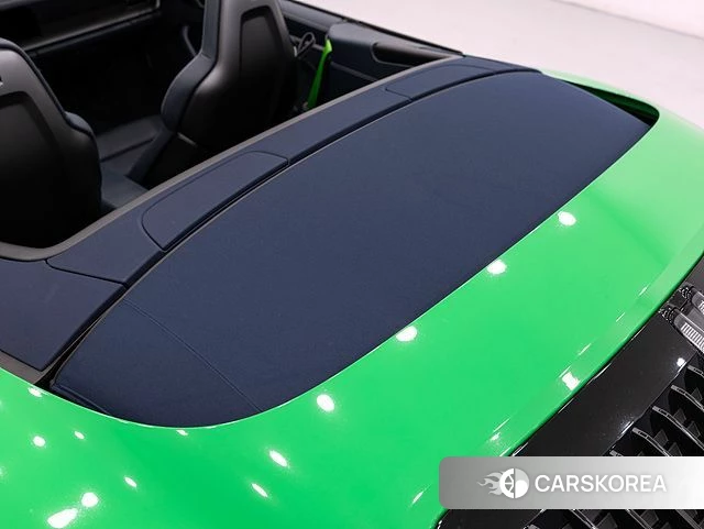 Porsche 911(992) 2023 Зеленый из Кореи, фото 4