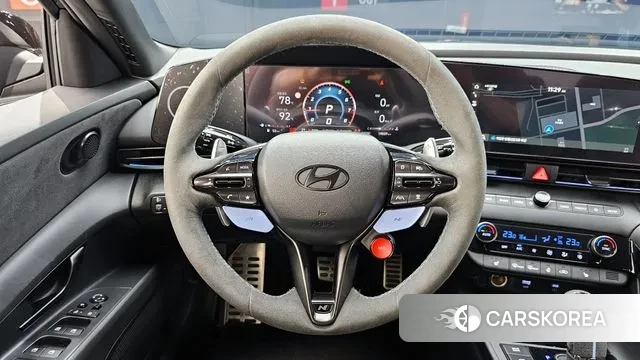 Hyundai The New Avante (CN7) 2024 Черный из Кореи, фото 4