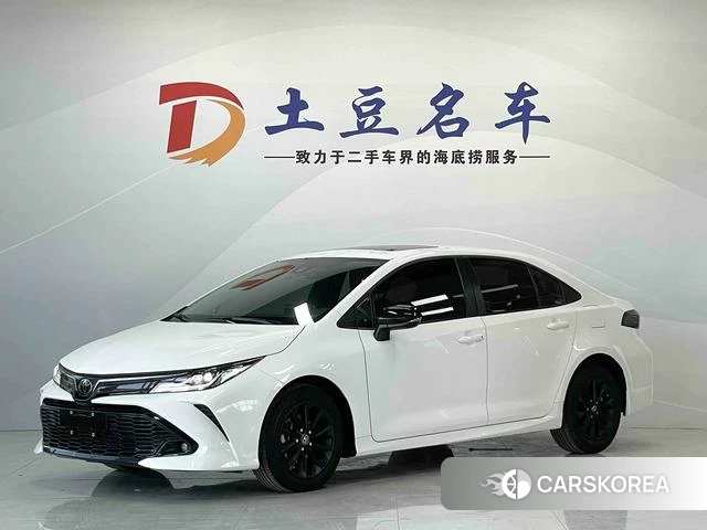 Toyota Corolla 2022 Белый из Китая, фото 4