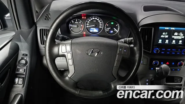 Hyundai The New Grand Starex 2019 Серебристо-серый из Кореи, фото 4