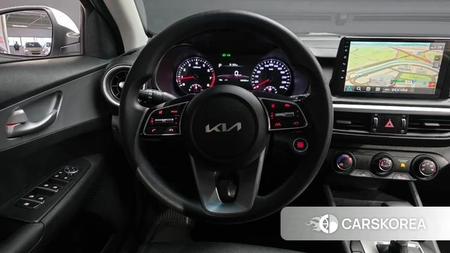 Kia The New K3 2nd generation 2022 Белый из Кореи, фото 4