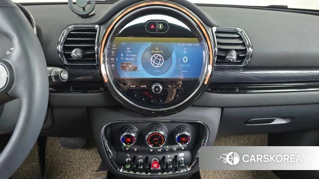Mini Cooper Clubman 2023 Серебристо-серый из Кореи, фото 4