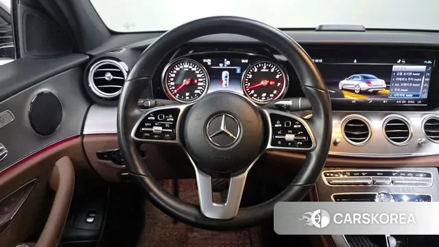 Mercedes-Benz E-Class W213 2020 Белый из Кореи, фото 4