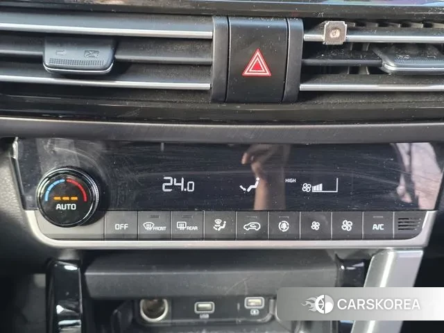 Kia Seltos 2021 Белый из Кореи, фото 4