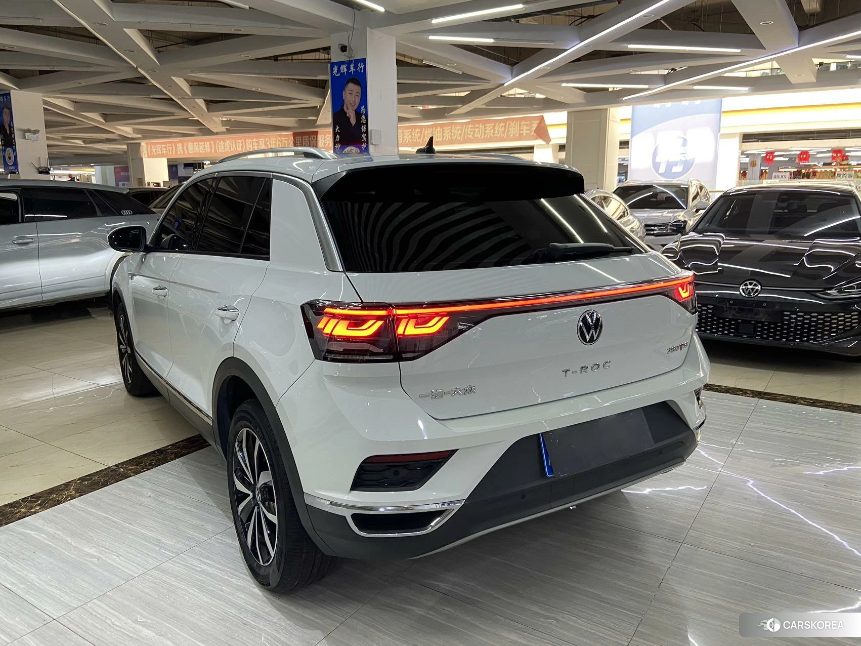 Volkswagen T-Roc 2023 Белый из Китая, фото 4