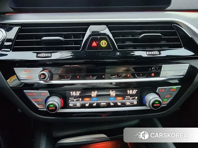 BMW 6 Series GT (G32) 2022 Белый из Кореи, фото 4