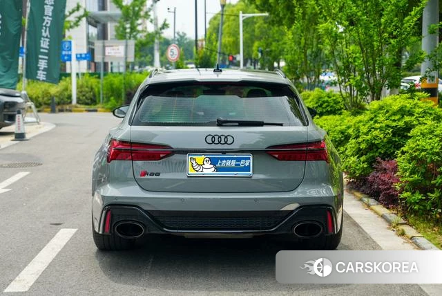 Audi RS 6 2021 Серебристо-серый из Китая, фото 4