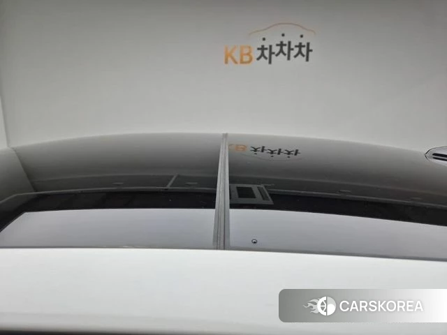 Kia K5 3rd generation 2023 Белый из Кореи, фото 4