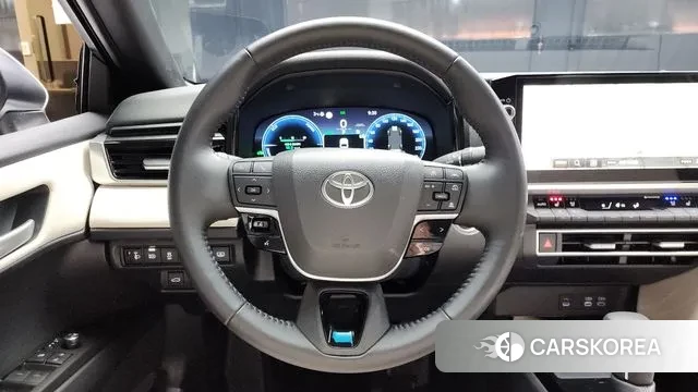 Toyota Camry (XV80) 2025 Белый из Кореи, фото 4