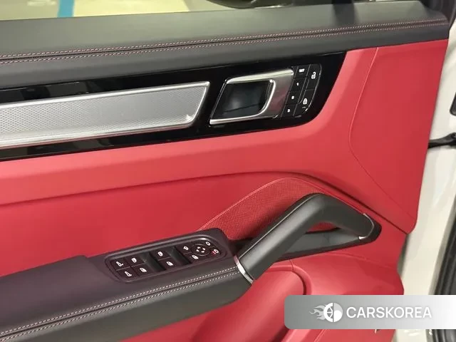 Porsche Cayenne (PO536) 2022 Серебряный из Кореи, фото 4