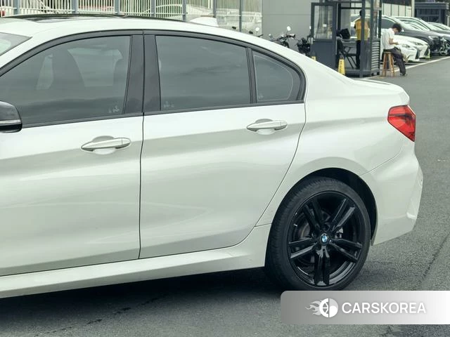 BMW 1 series 2022 Белый из Китая, фото 4