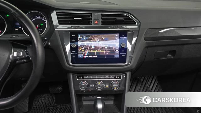 Volkswagen Tiguan second Generation 2019 Черный из Кореи, фото 4