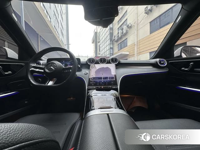 Mercedes-Benz Class C 2023 Белый из Китая, фото 4