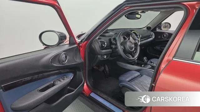 Mini Cooper S Clubman 2022 Красный из Кореи, фото 4