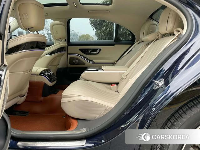 Mercedes-Benz S-class 2023 Черный из Китая, фото 4