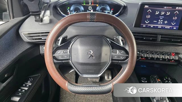 Peugeot 5008 second generation 2018 Песочный из Кореи, фото 4