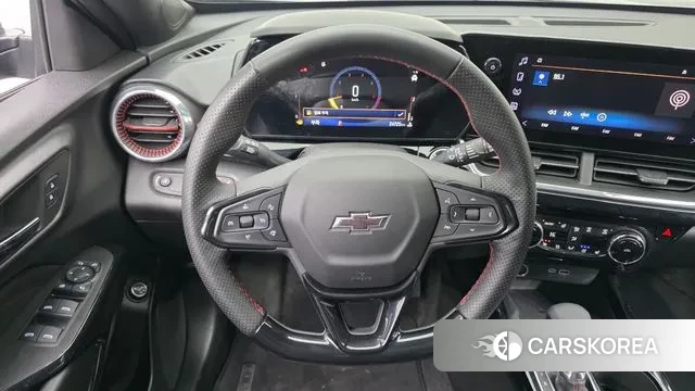 Chevrolet (GM Daewoo) Trax Crossover 2024 Черный из Кореи, фото 4