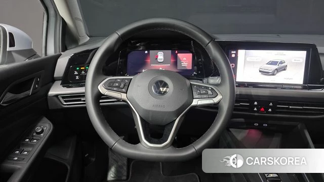 Volkswagen Golf 8th Generation 2022 Серебряный из Кореи, фото 4