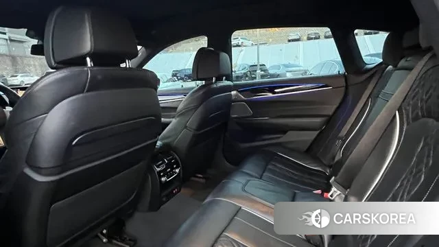 BMW 6 Series GT (G32) 2022 Черный из Кореи, фото 4