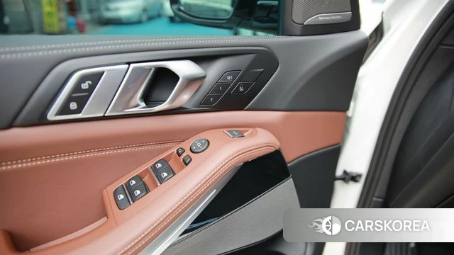 BMW X5 (G05) 2025 Белый из Кореи, фото 4