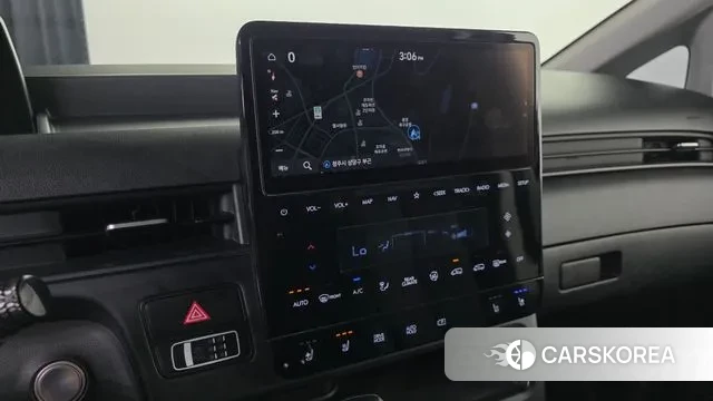 Hyundai Staria 2021 Белый из Кореи, фото 4