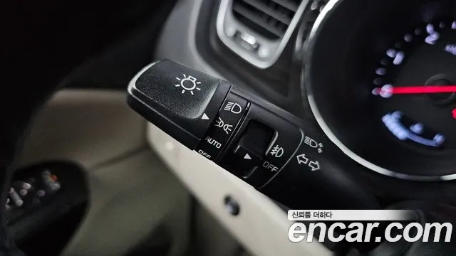 Kia The New Carnival 2018 Черный из Кореи, фото 4