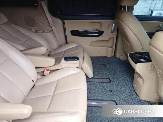 Kia The New Carnival 2019 Черный из Кореи, фото 4