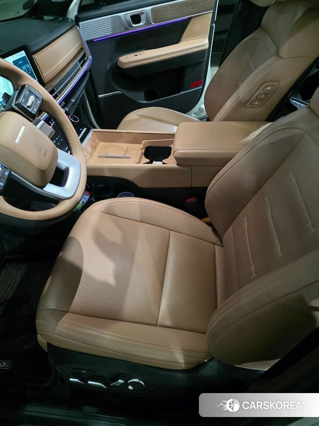 Hyundai Santa Fe (MX5) 2024 Белый из Кореи, фото 4